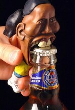 Ronaldinho als Flaschenöffner