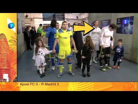 Iker Casillas Aufmerksam Beobachtet